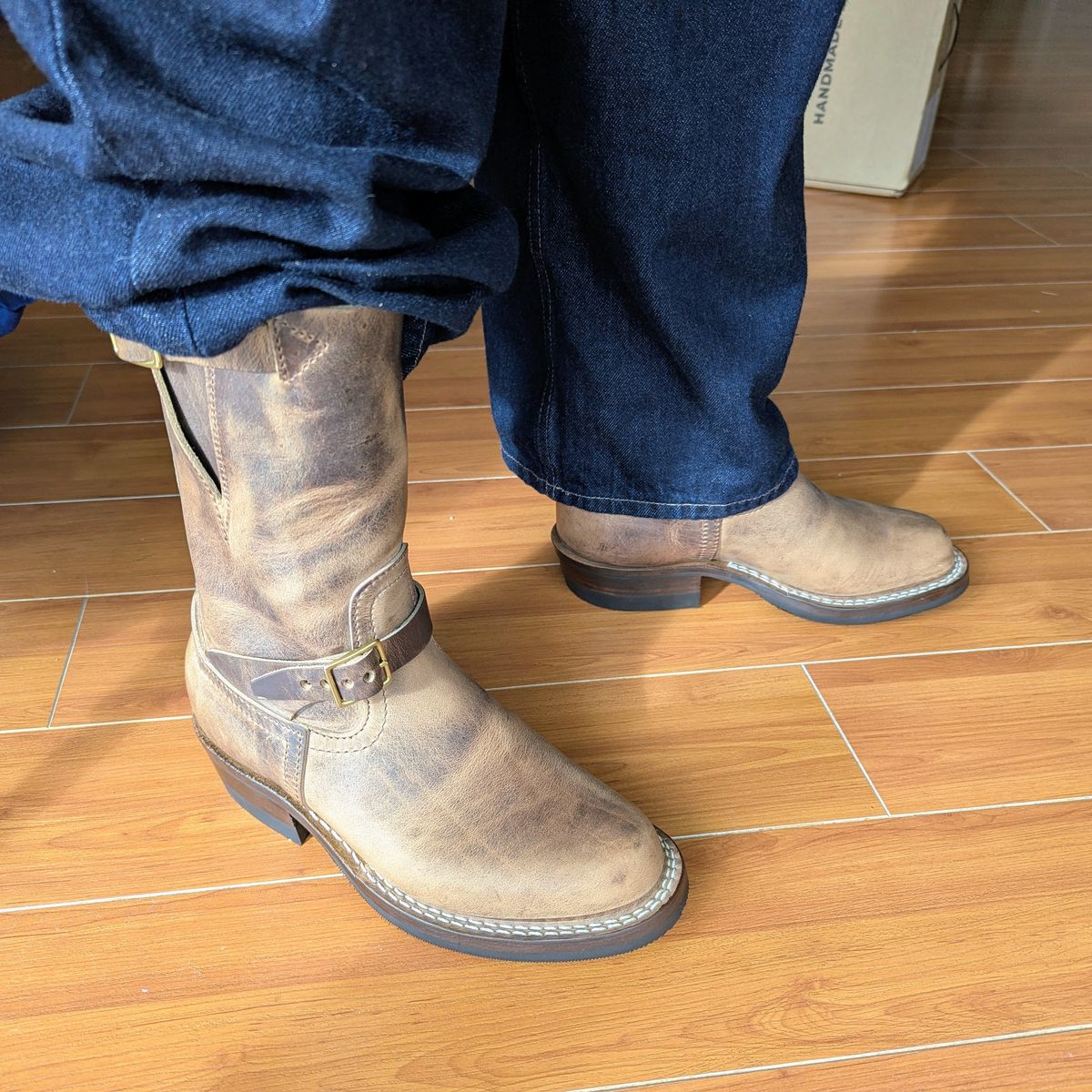 Photo by chipadoodle on January 6, 2026 of the Nicks Pullman in Horween Natural Predator.