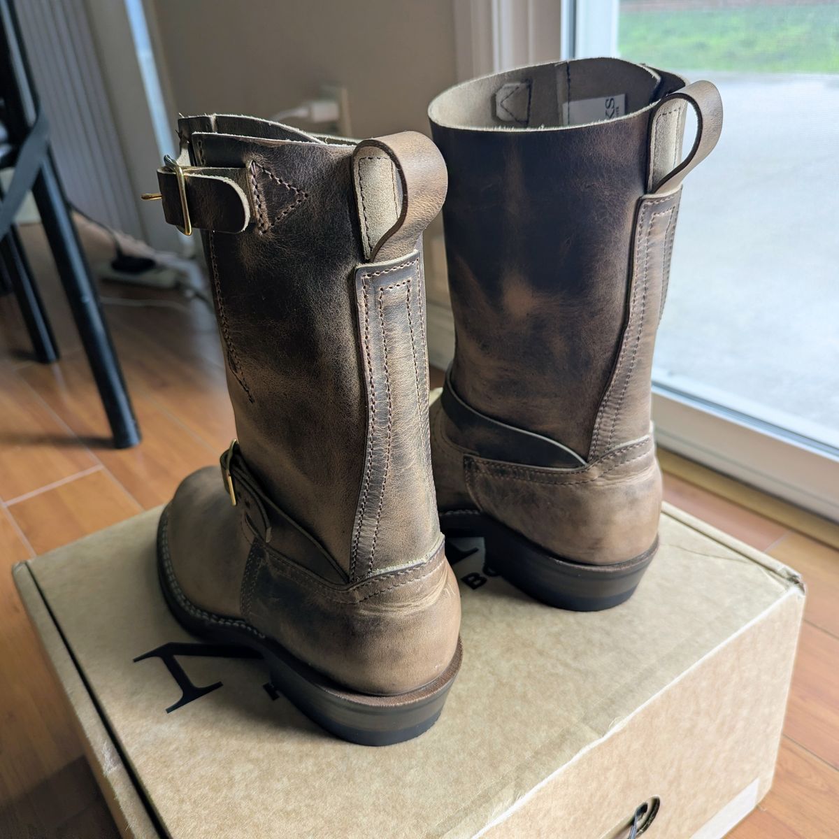 Photo by chipadoodle on January 6, 2026 of the Nicks Pullman in Horween Natural Predator.