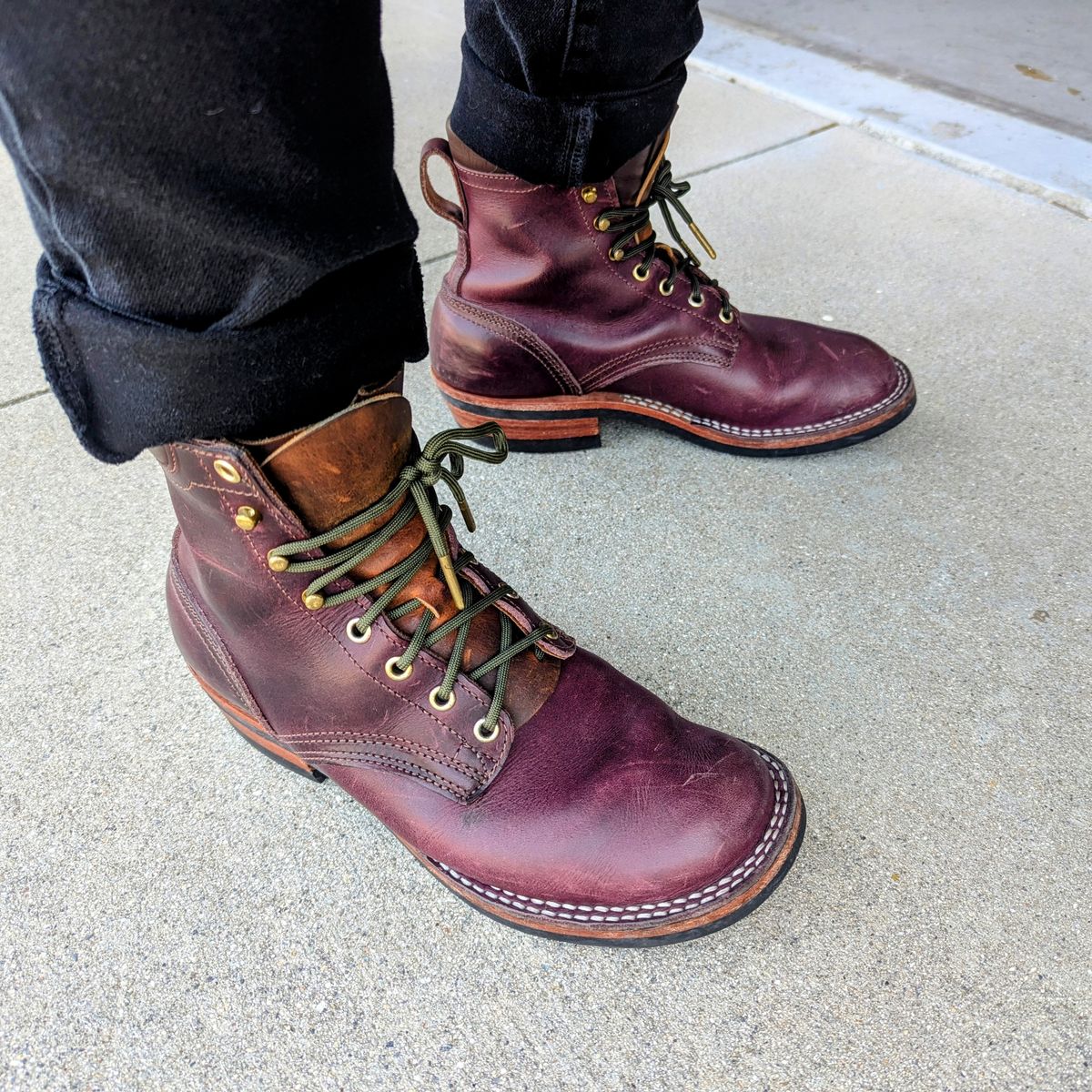 Photo by chipadoodle on May 27, 2025 of the Nicks MTO in Horween #8 Cypress.