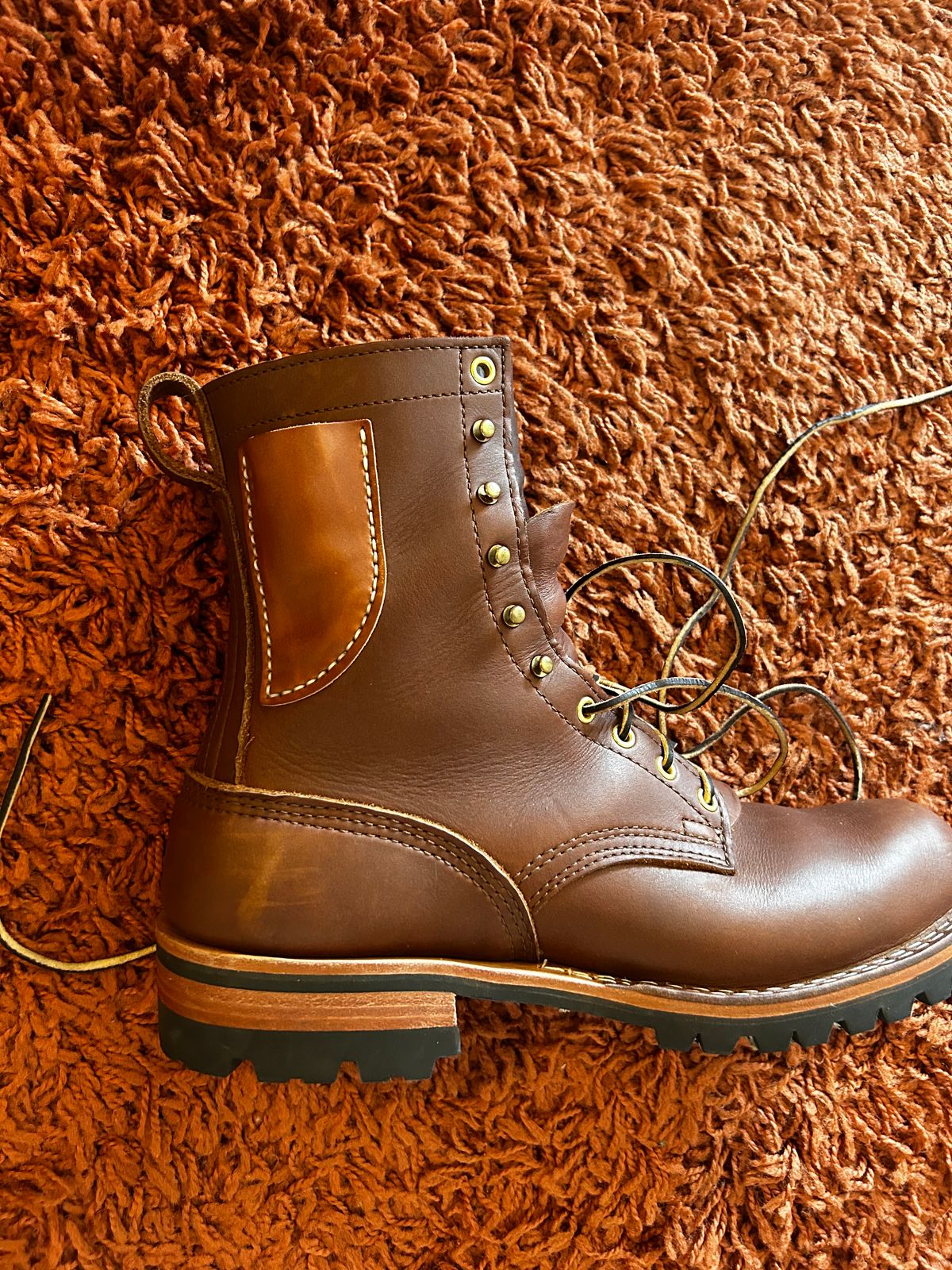 Photo by misterclean22 on September 8, 2023 of the Nicks Overlander in Seidel 1964 Brown.