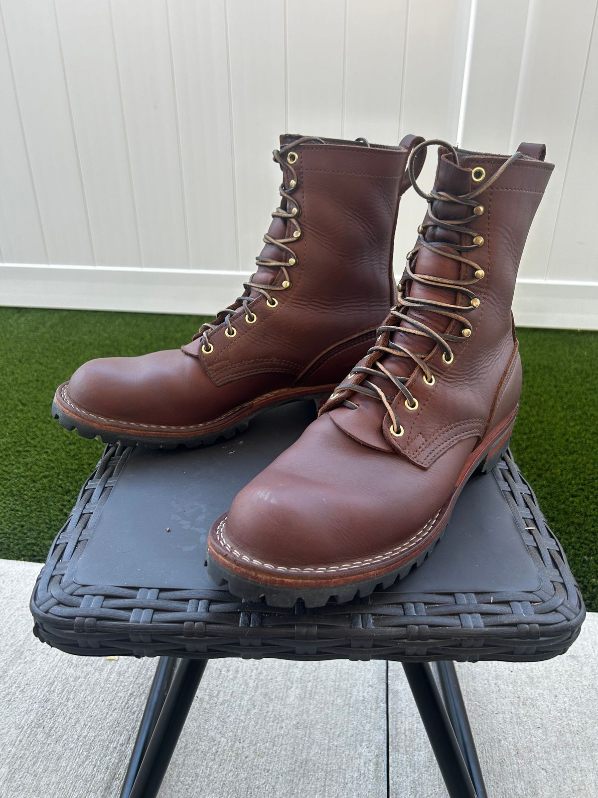 Photo by misterclean22 on February 4, 2025 of the Nicks Overlander in Seidel 1964 Brown.