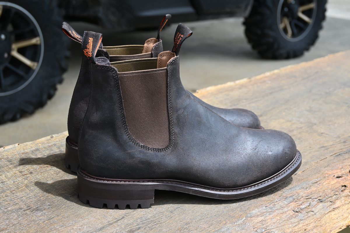 Photo by robrules on February 15, 2026 of the R.M. Williams Gardener Commando in C.f. Stead Brown Waxy Commander.