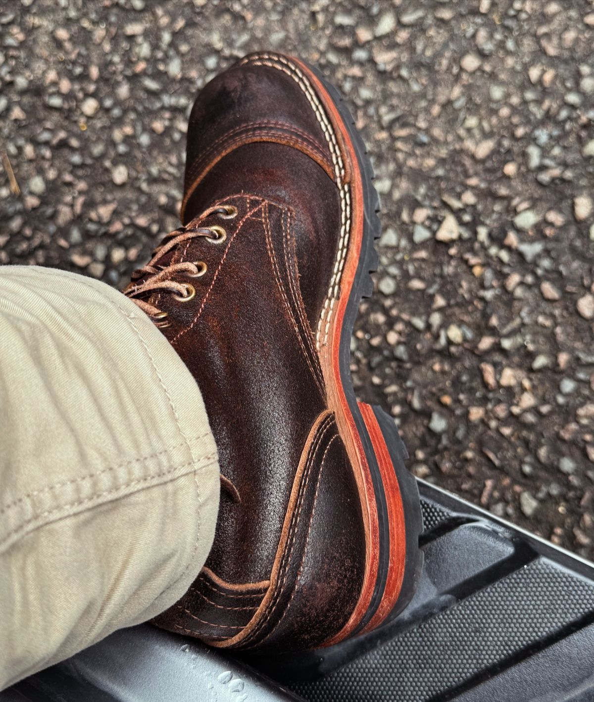 Photo by robrules on January 28, 2025 of the Nicks MTO in Horween Brown Waxed Flesh.