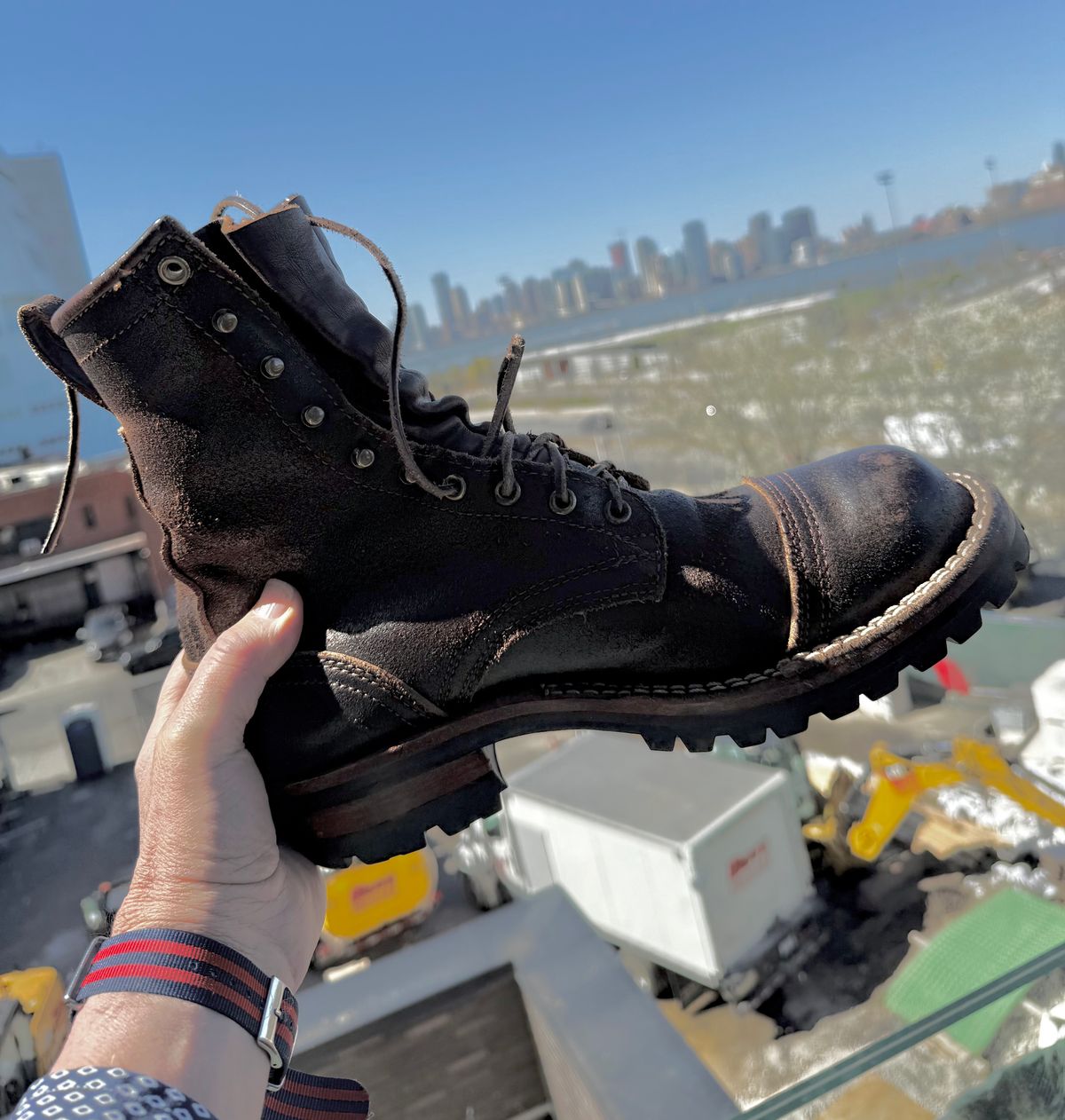 Photo by robrules on April 9, 2025 of the Nicks MTO in Horween Brown Waxed Flesh.