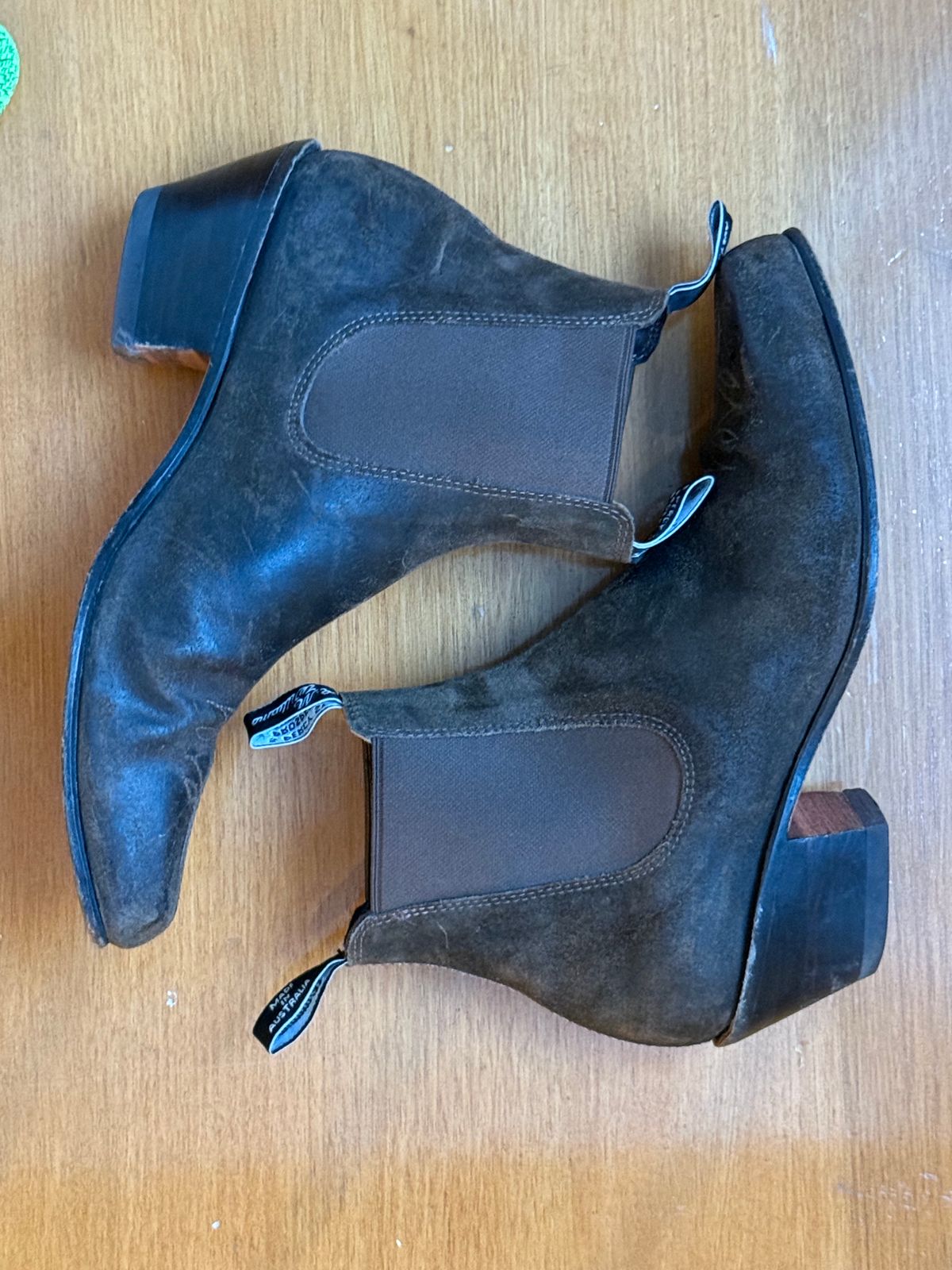 Photo by robrules on November 3, 2025 of the R.M. Williams Sante Fe in C.F. Stead Waxy Commander Stone.