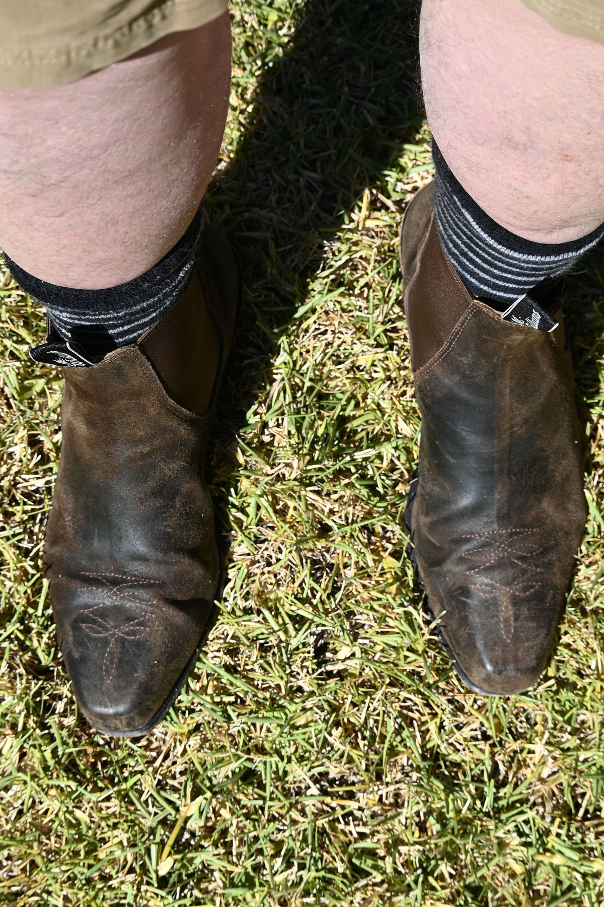 Photo by robrules on December 4, 2025 of the R.M. Williams Sante Fe in C.F. Stead Waxy Commander Stone.