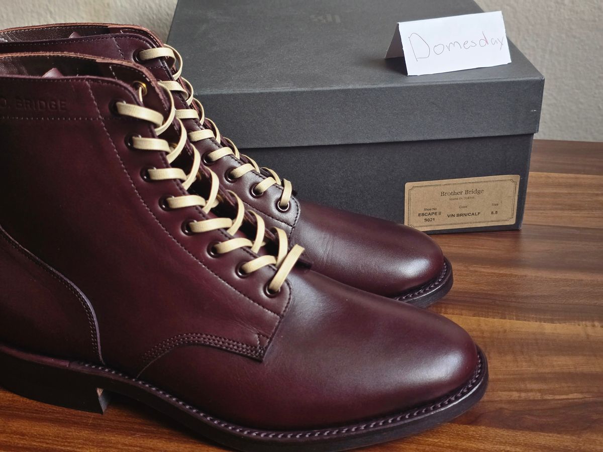 Photo by katzpowa on October 1, 2024 of the Brother Bridge ESCAPE II in Vintage Brown Calf.