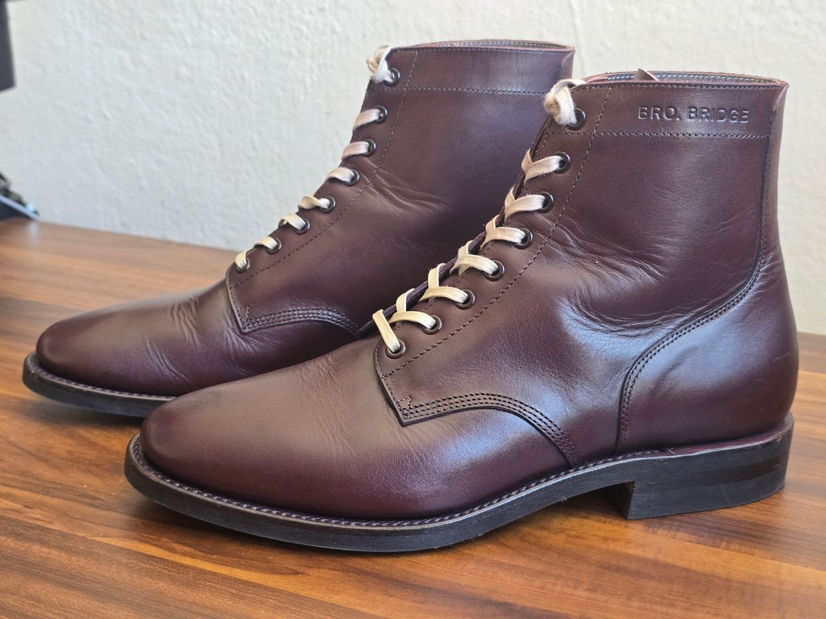Photo by katzpowa on November 4, 2024 of the Brother Bridge ESCAPE II in Vintage Brown Calf.