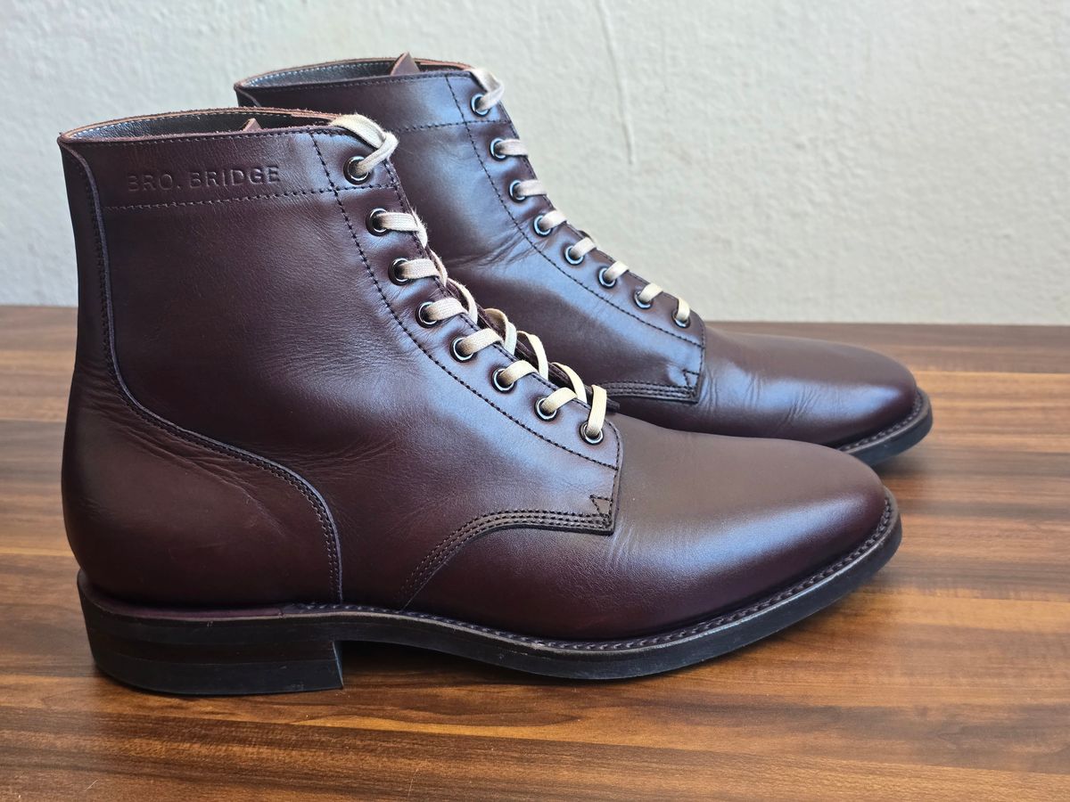 Photo by katzpowa on November 4, 2024 of the Brother Bridge ESCAPE II in Vintage Brown Calf.