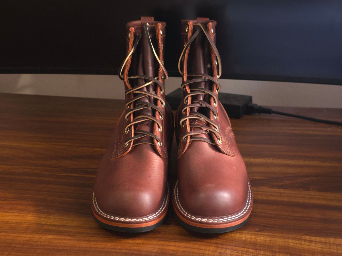 Photo by katzpowa on October 1, 2025 of the Nicks MTO in Horween Roanoke Timber.