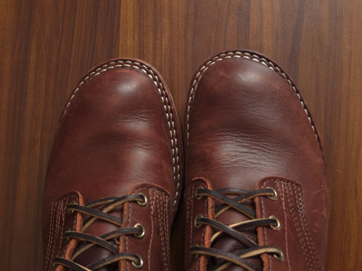 Photo by katzpowa on November 1, 2025 of the Nicks MTO in Horween Roanoke Timber.