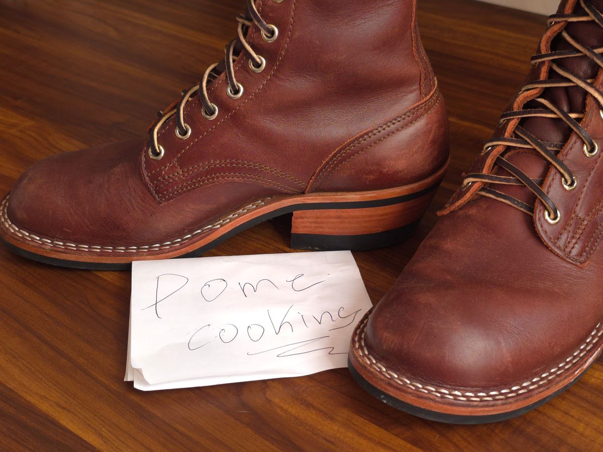 Photo by katzpowa on November 1, 2025 of the Nicks MTO in Horween Roanoke Timber.