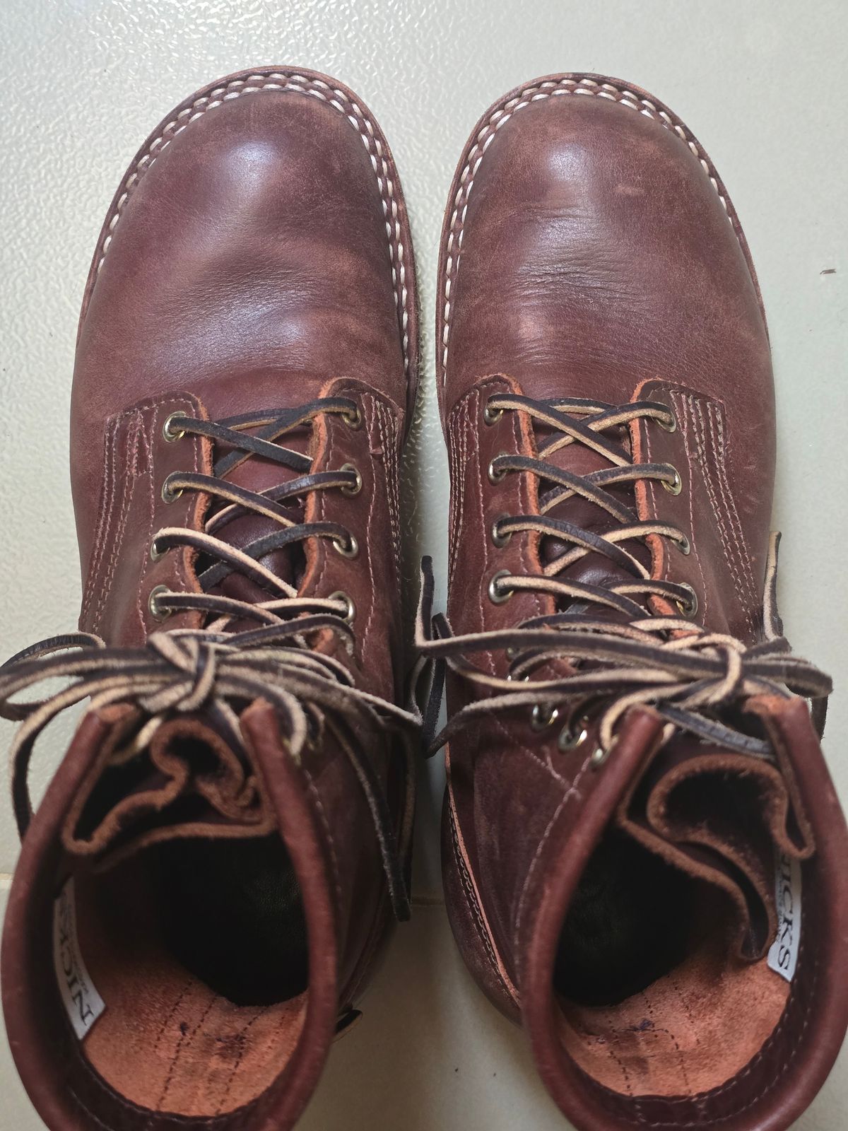 Photo by katzpowa on November 22, 2025 of the Nicks MTO in Horween Roanoke Timber.