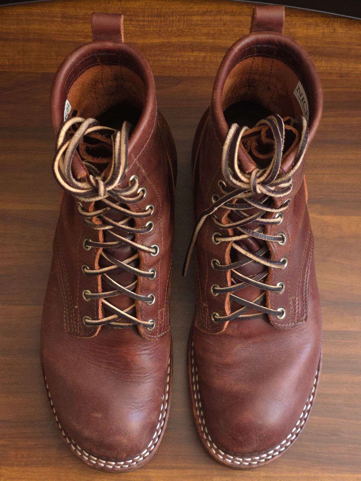 Photo by katzpowa on December 3, 2025 of the Nicks MTO in Horween Roanoke Timber.