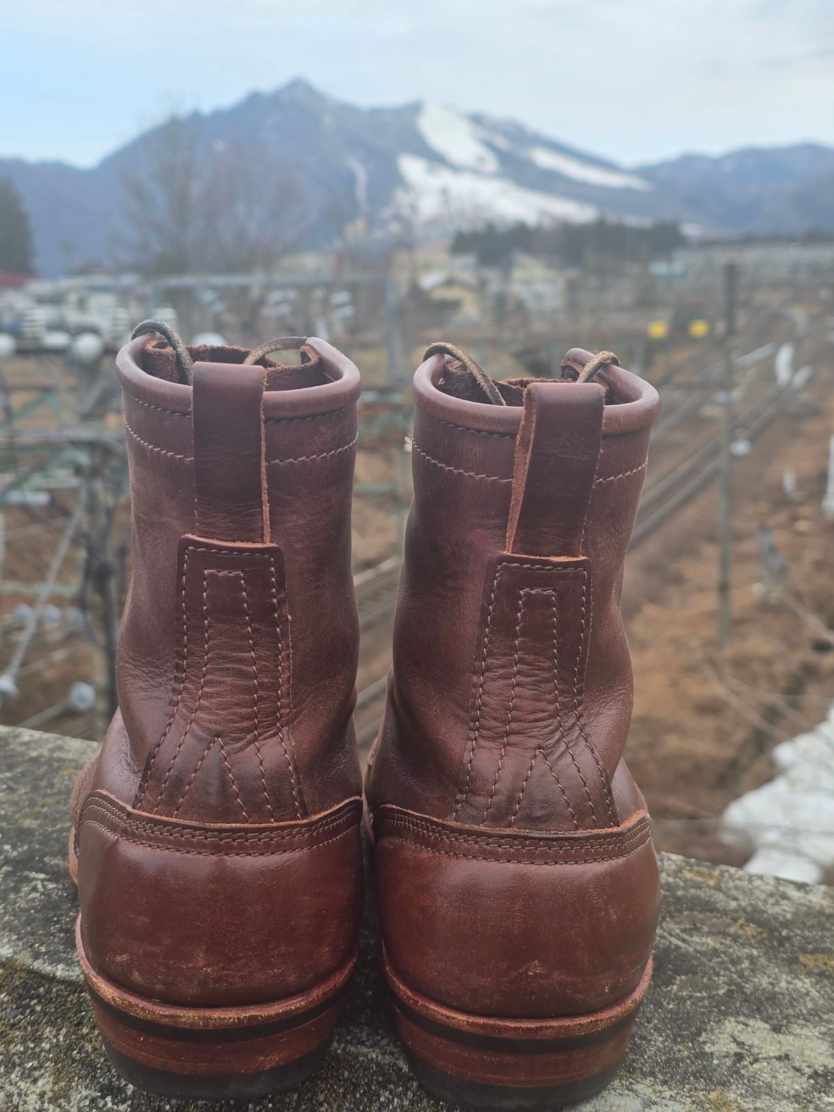 Photo by katzpowa on April 2, 2026 of the Nicks MTO in Horween Roanoke Timber.