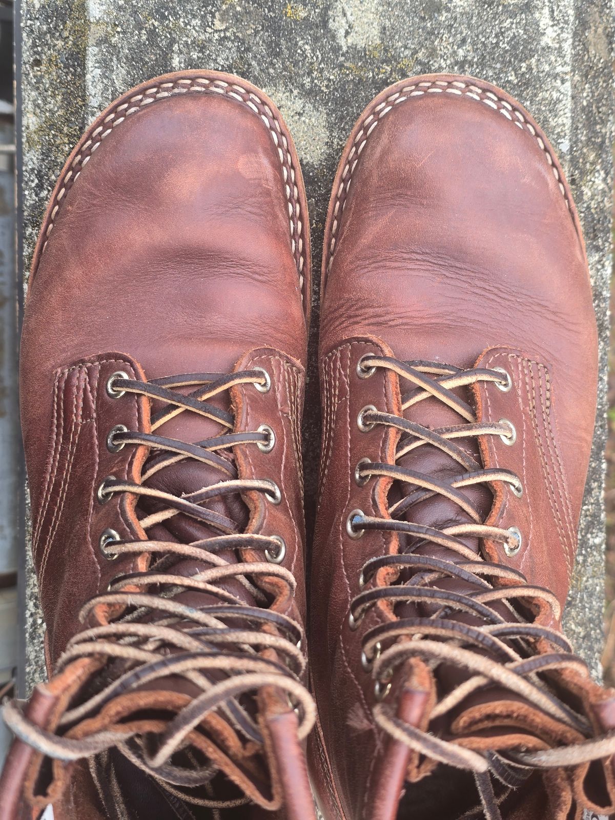 Photo by katzpowa on April 2, 2026 of the Nicks MTO in Horween Roanoke Timber.