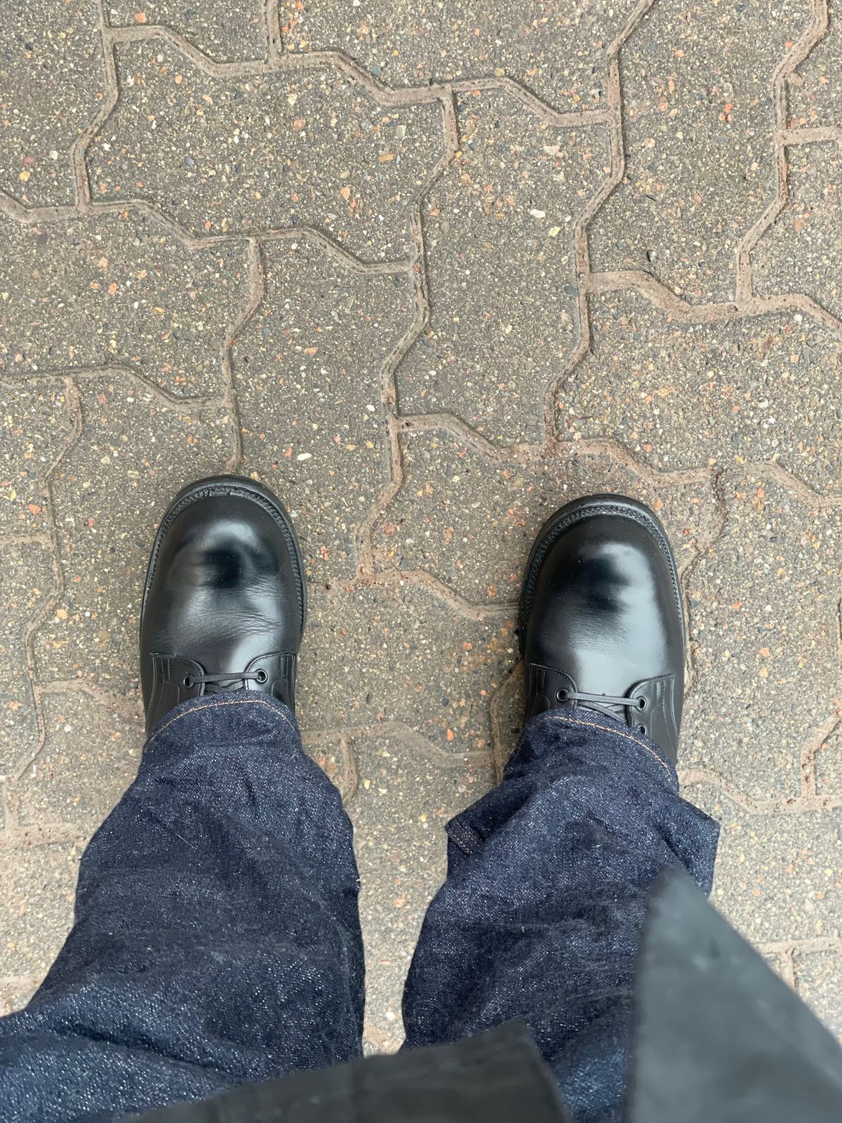 Photo by cmyyg on May 4, 2025 of the Viberg Service Boot in Horween Black Chromexcel.