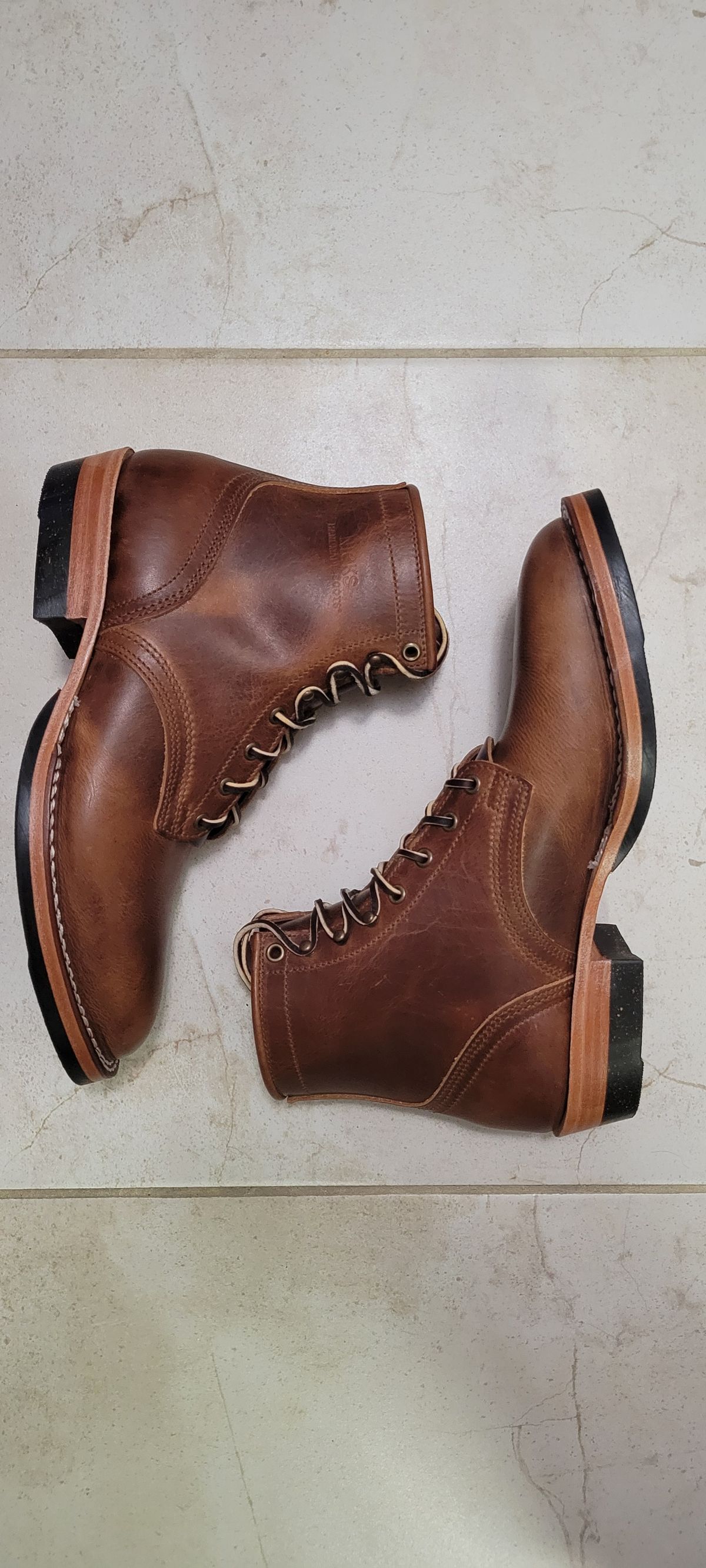 Photo by Jstueckle on December 19, 2025 of the Nicks Nicks / 1925 in Italian Brown Cypress.