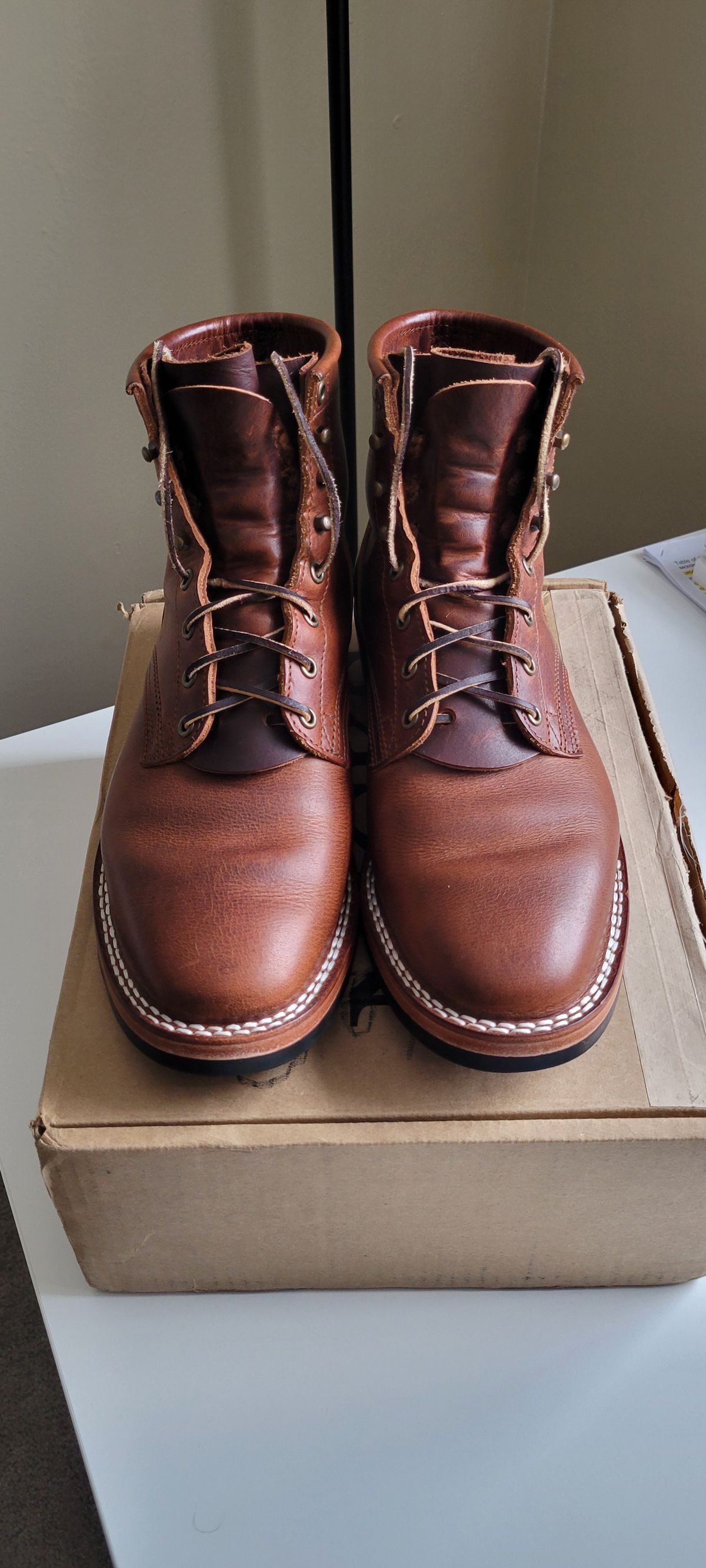 Photo by JTravels on January 19, 2026 of the Nicks Nicks / 1925 in Italian Brown Cypress.