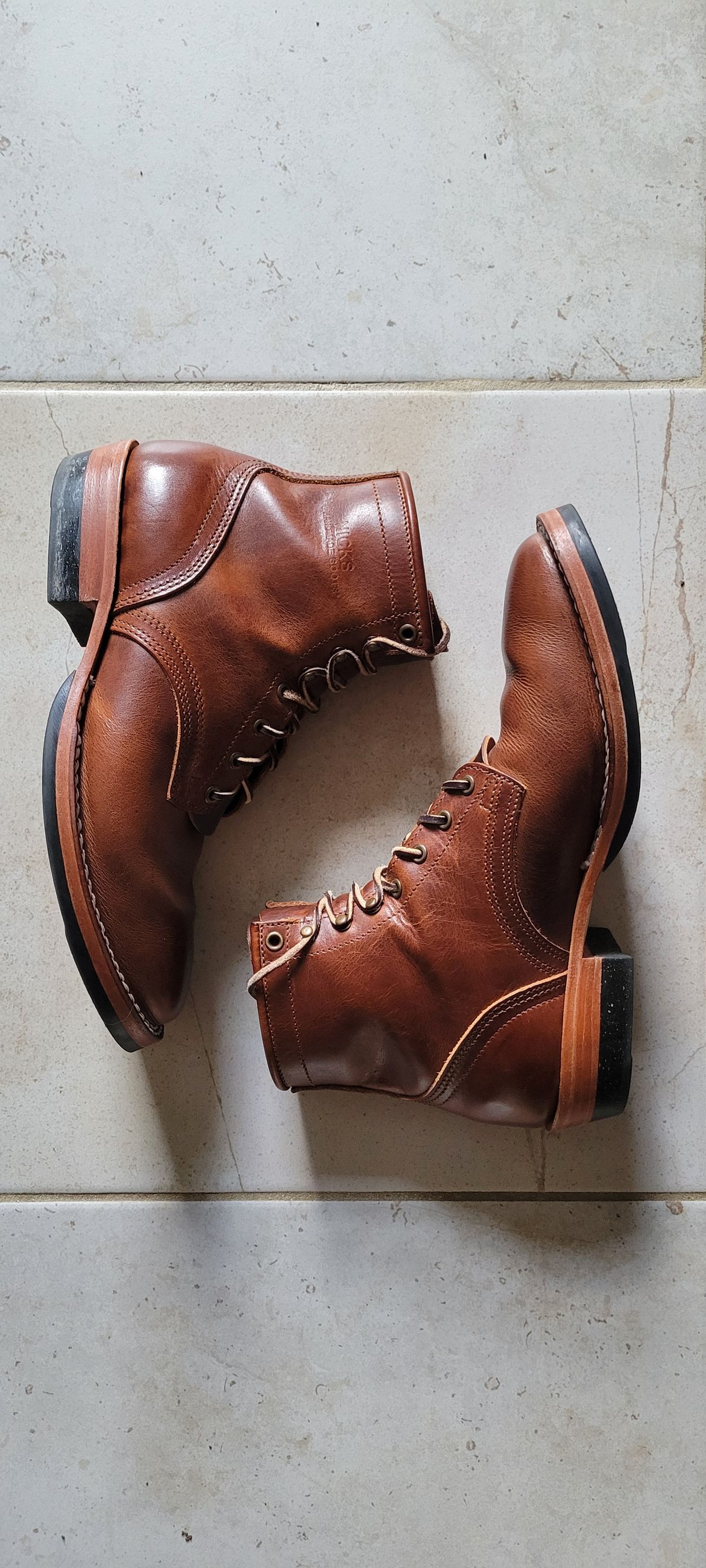 Photo by JTravels on March 20, 2026 of the Nicks Nicks / 1925 in Italian Brown Cypress.