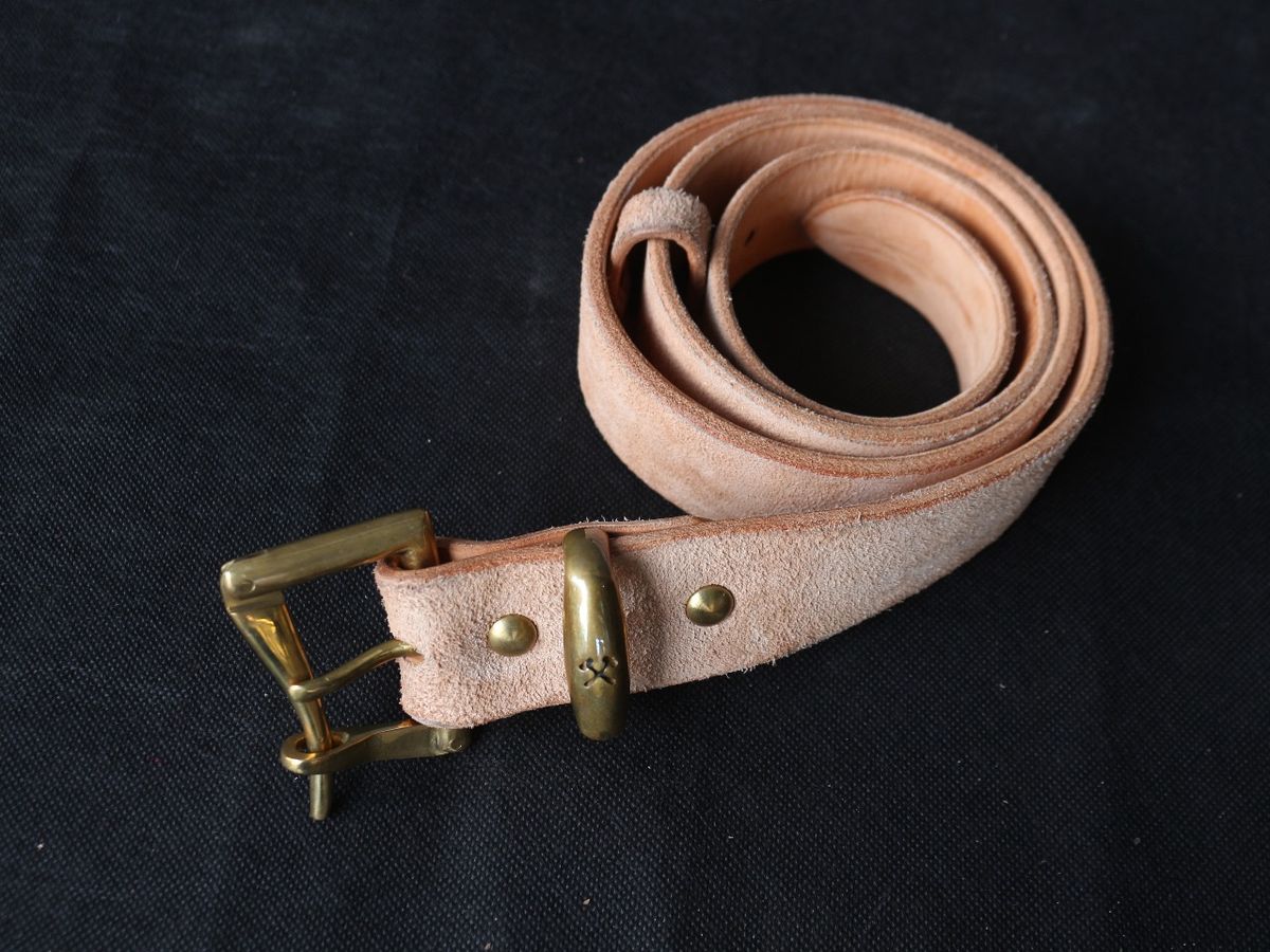 Photo by kkelunturan on November 3, 2025 of the Siege Leather Velvet Belt in Cow Vegtan Leather.