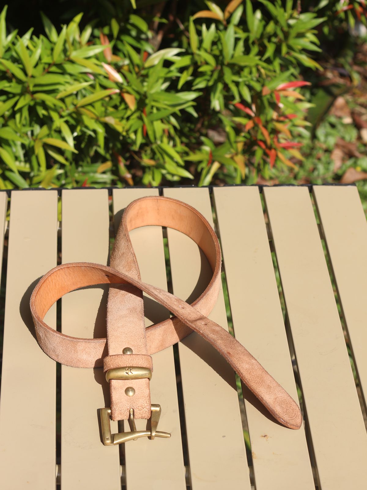 Photo by kkelunturan on April 5, 2026 of the Siege Leather Velvet Belt in Cow Vegtan Leather.