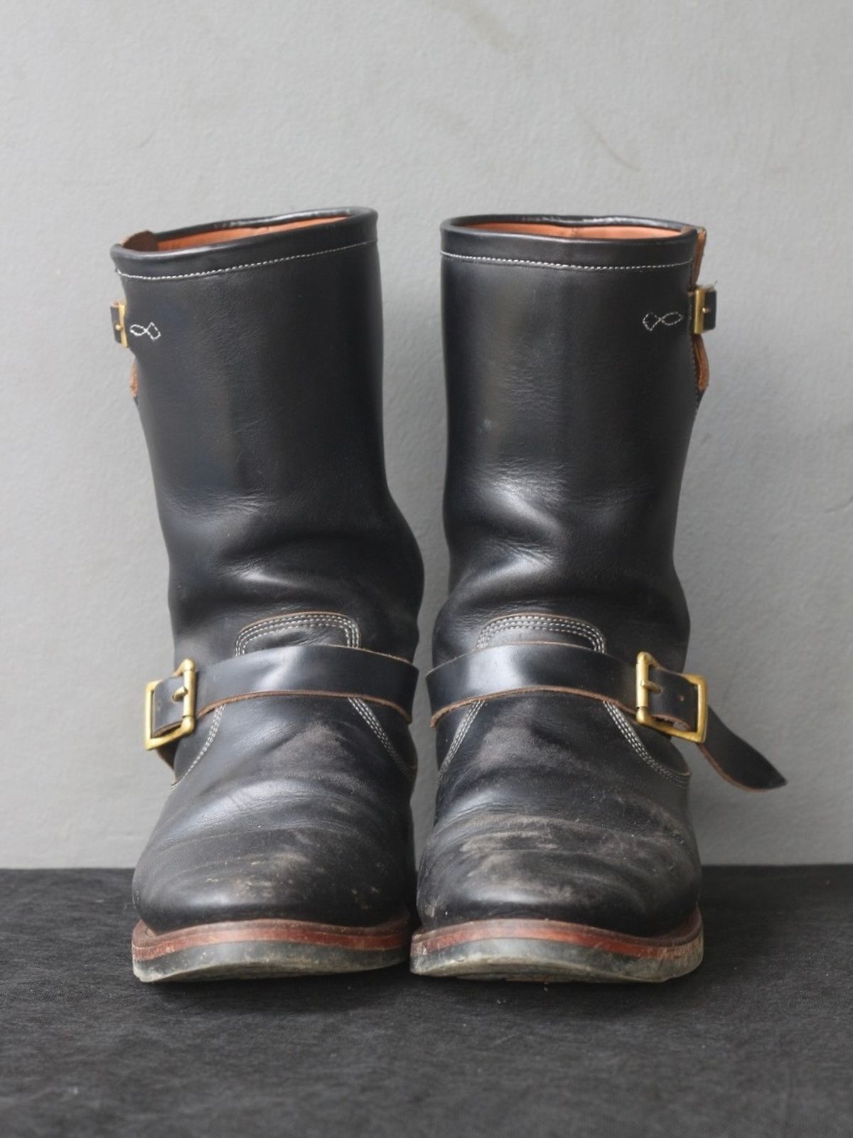 Photo by kkelunturan on November 3, 2025 of the Junkard Enginer boots 11 Inch in Seidel Black Double Shot.