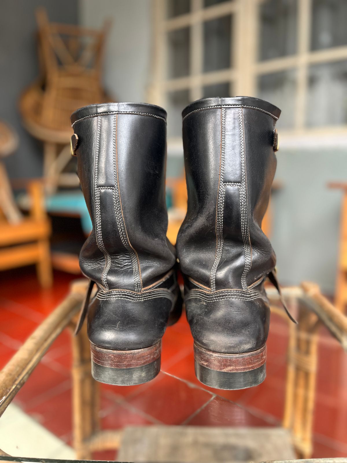 Photo by kkelunturan on January 3, 2026 of the Junkard Enginer boots 11 Inch in Seidel Black Double Shot.