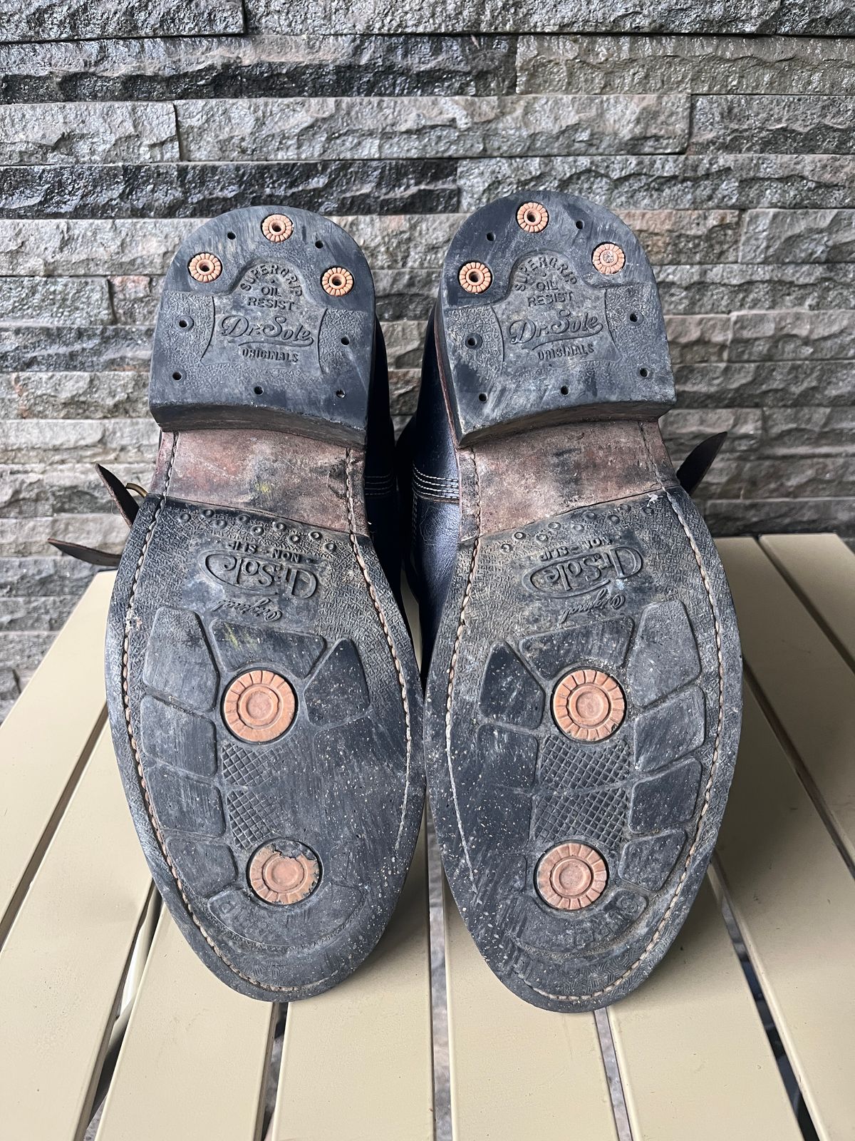 Photo by kkelunturan on March 5, 2026 of the Junkard Enginer boots 11 Inch in Seidel Black Double Shot.