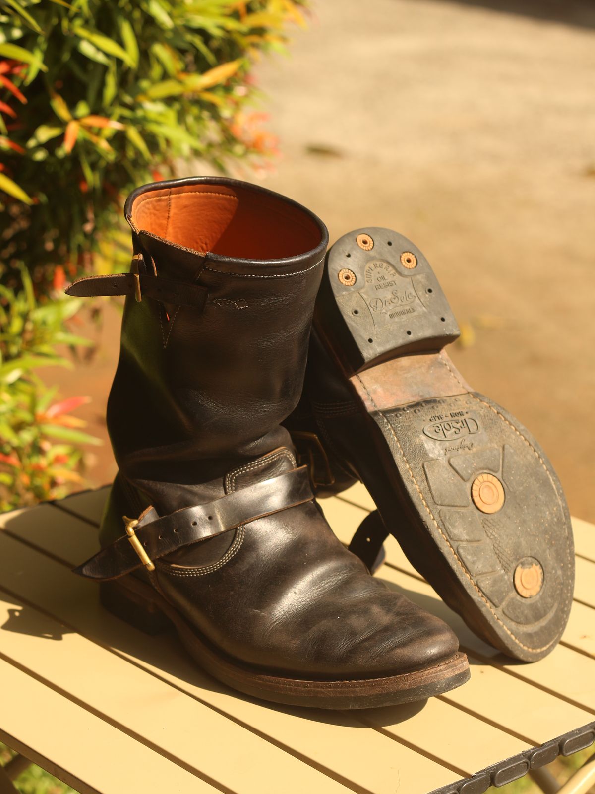 Photo by kkelunturan on April 5, 2026 of the Junkard Enginer boots 11 Inch in Seidel Black Double Shot.