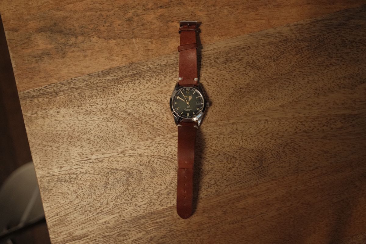 Photo by Doug on January 2, 2026 of the B&R Bands Classic Vintage Watch Band in Horween English Tan Dublin.