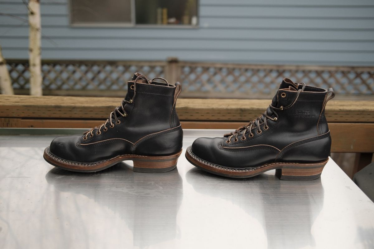 Photo by Doug on January 1, 2026 of the White's 350 Cutter in Horween Black Chromexcel.