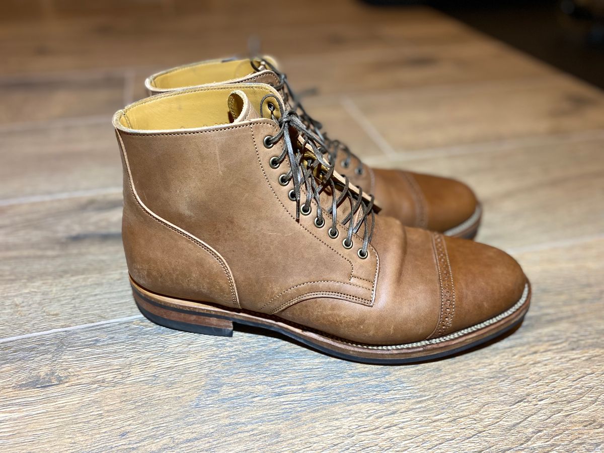 Photo by kjgarland on November 6, 2024 of the Viberg Service Boot in Natural Essex Horsebutt.