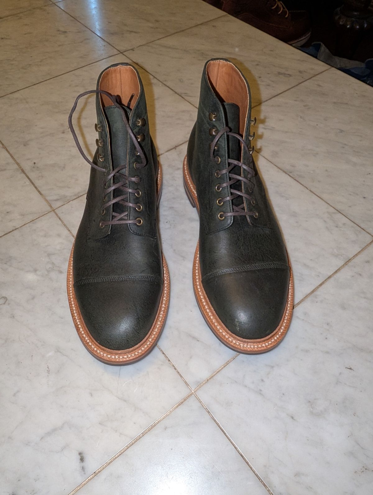 Photo by Ztephen on December 13, 2025 of the Grant Stone Cap Toe Boot in C.F. Stead Forest Kudu.