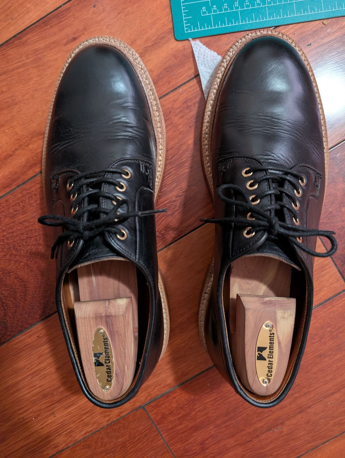 Photo by Ztephen on December 22, 2025 of the Grant Stone Plain Toe Blucher in Horween Black Chromexcel.