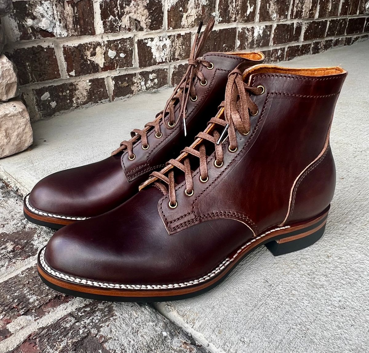 Photo by outlier on January 17, 2026 of the Oldspeed MFG Service Boot 6” in Horween Brown Chromexcel Horsehide.