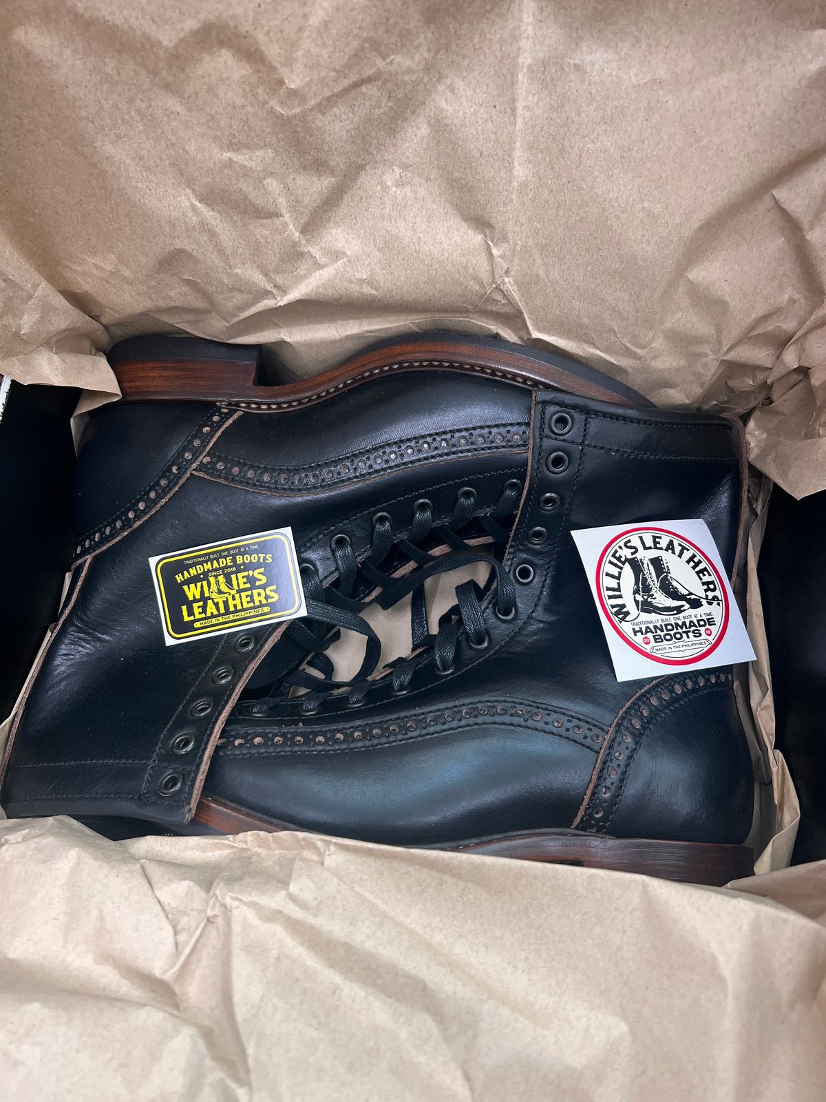Photo by bashti14 on January 13, 2025 of the Willie's Handmade Boots Monkey Boot in Horween Black Chromexcel.