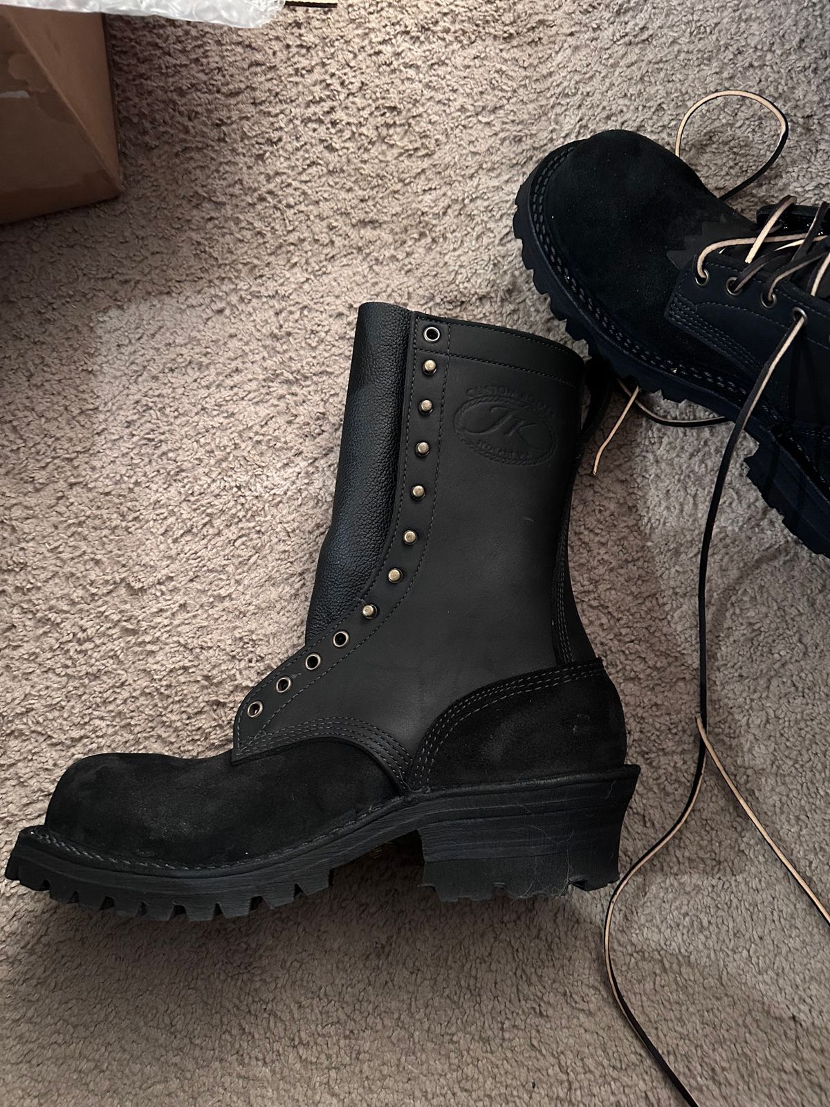 Photo by TN4seasonboot on February 11, 2026 of the JK Boots Superduty in Black Roughout & Black Calf.