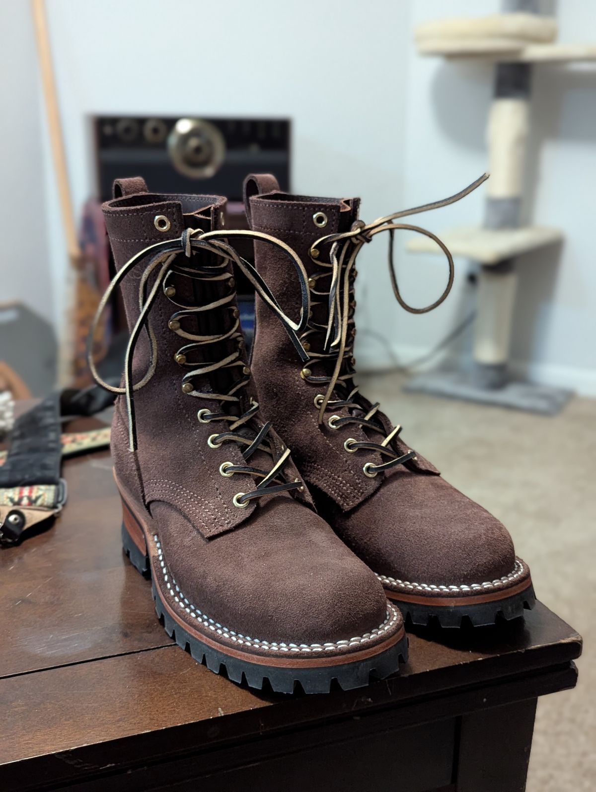 Photo by DrRyukin on March 1, 2025 of the Nicks BuilderPro in Seidel 1964 Mahogany Roughout.
