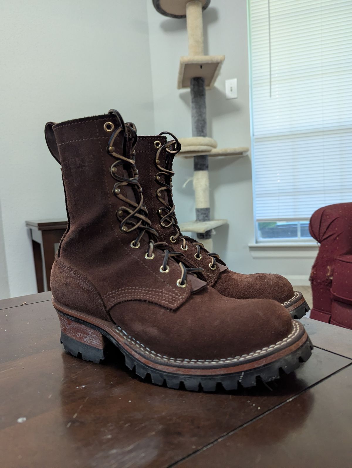 Photo by DrRyukin on May 22, 2025 of the Nicks BuilderPro in Seidel 1964 Mahogany Roughout.