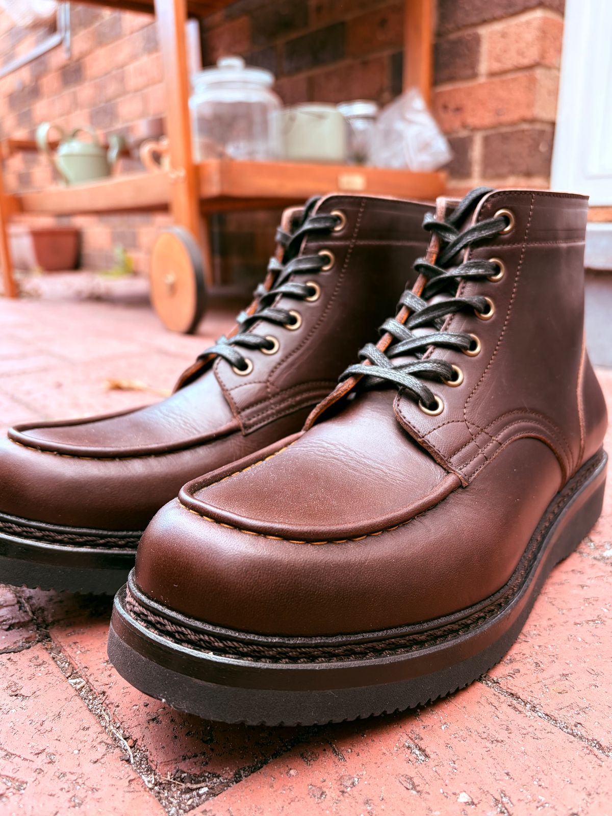 Photo by noogboog on November 20, 2025 of the Junkard Moc Toe Mid in Horween Brown Chromexcel.