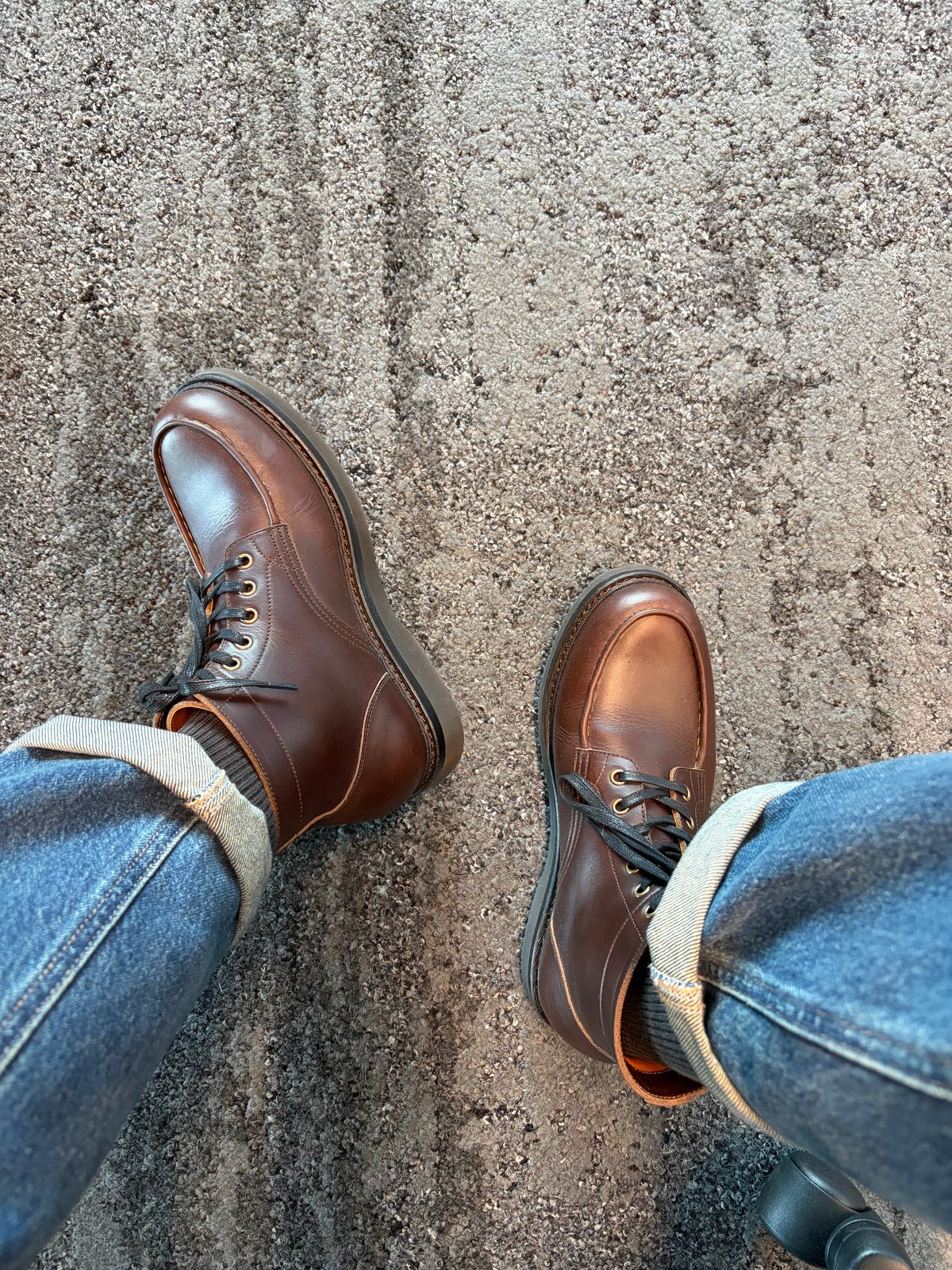 Photo by noogboog on December 10, 2025 of the Junkard Moc Toe Mid in Horween Brown Chromexcel.