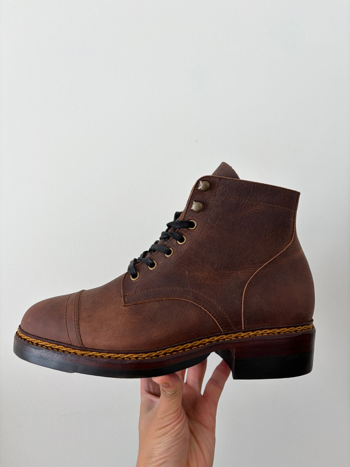 Photo by noogboog on March 24, 2026 of the Junkard SC2078 in Matte coffee Brown.