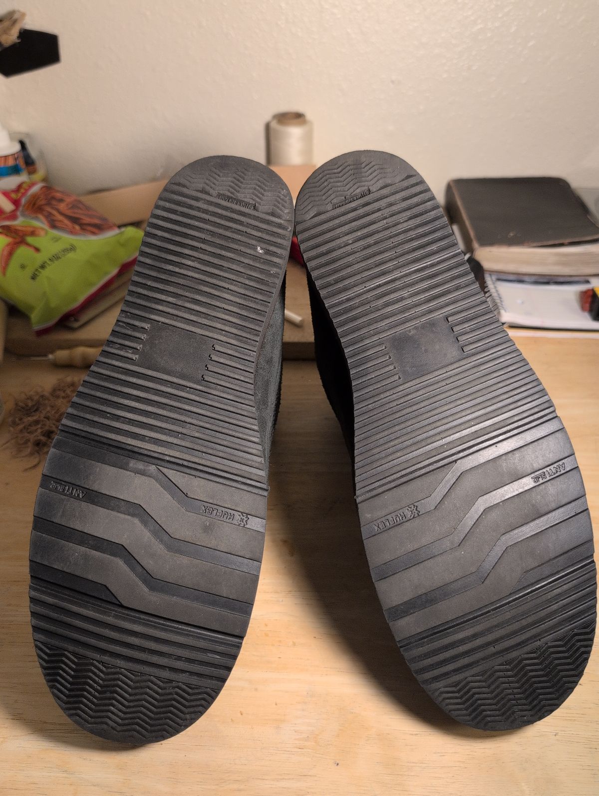 Photo by film_raine on September 30, 2025 of the DIEVIER Nomad Heritage in Black Oiled Roughout.