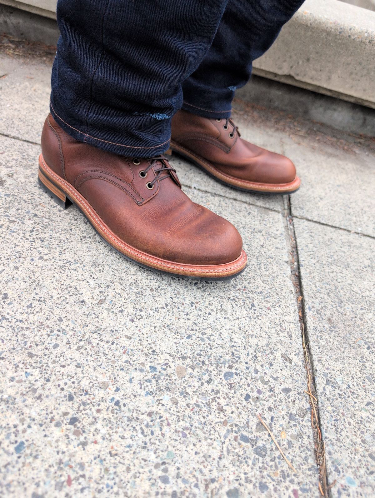 Photo by film_raine on January 23, 2026 of the Parkhurst Allegany in Parkhurst / Tobacco Veg Tan.