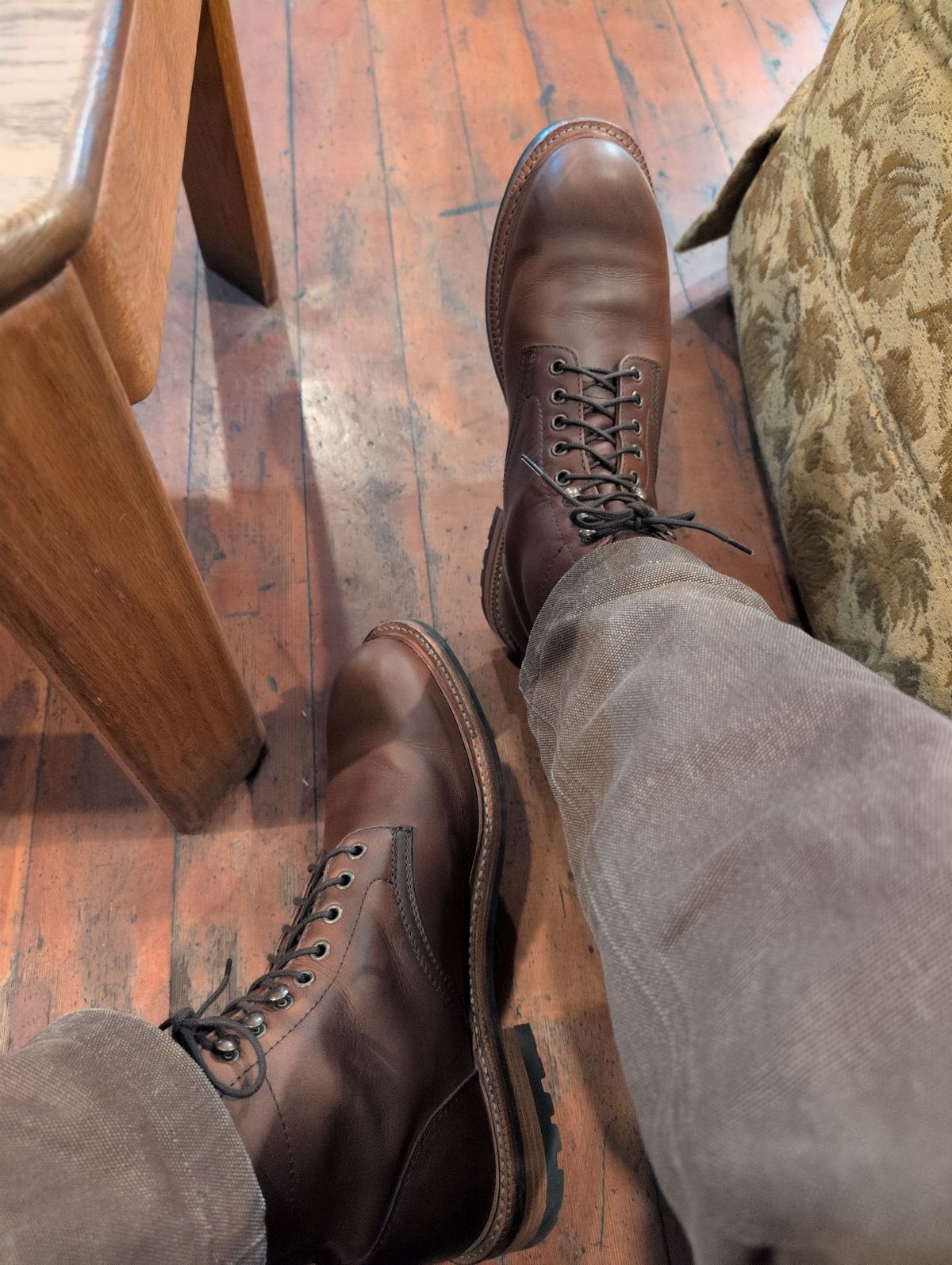 Photo by film_raine on February 22, 2026 of the Parkhurst Allegany in Parkhurst / Tobacco Veg Tan.