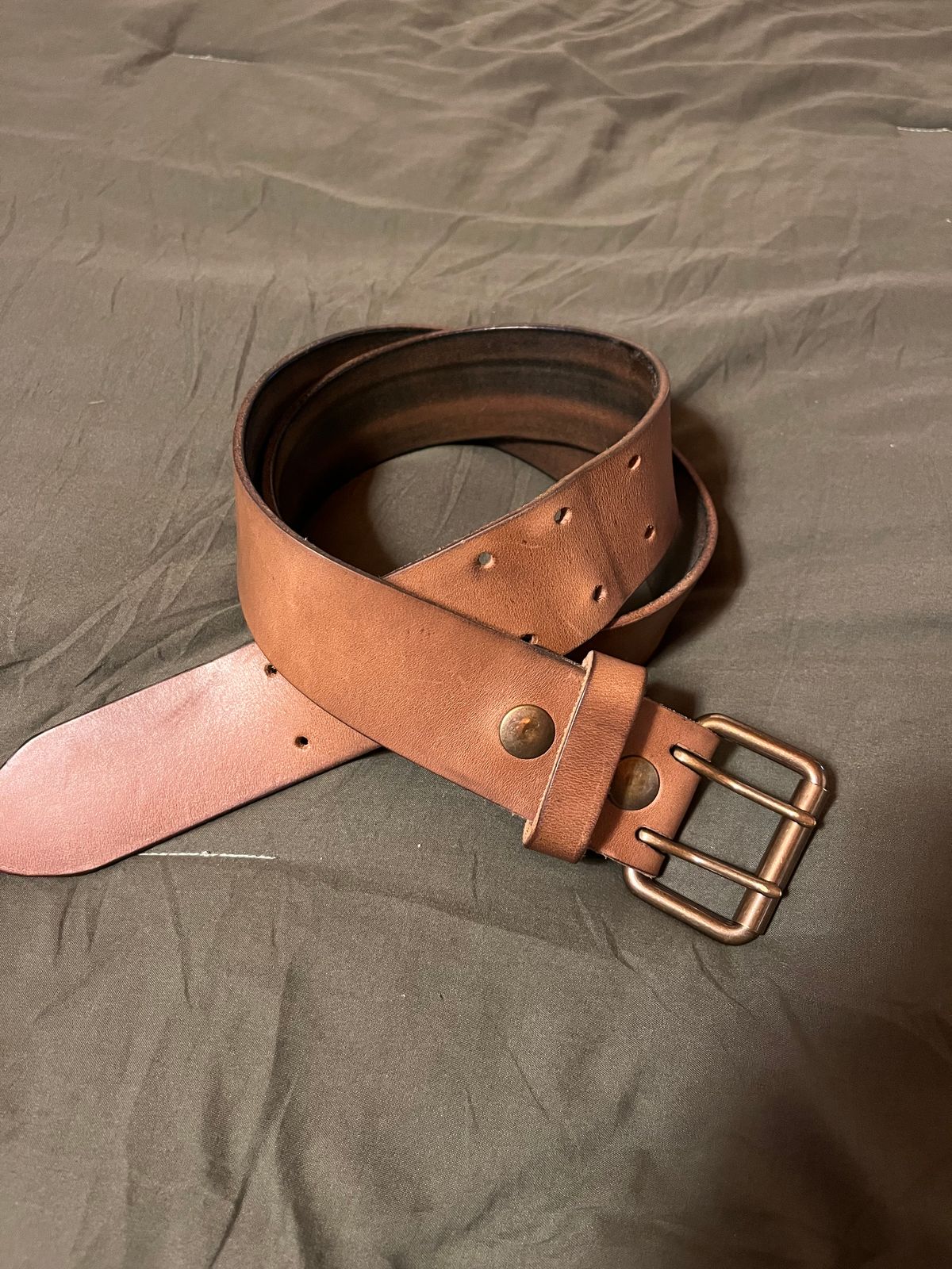 Photo by film_raine on June 17, 2025 of the Self-Made Belt in Horween Natural Chromexcel.