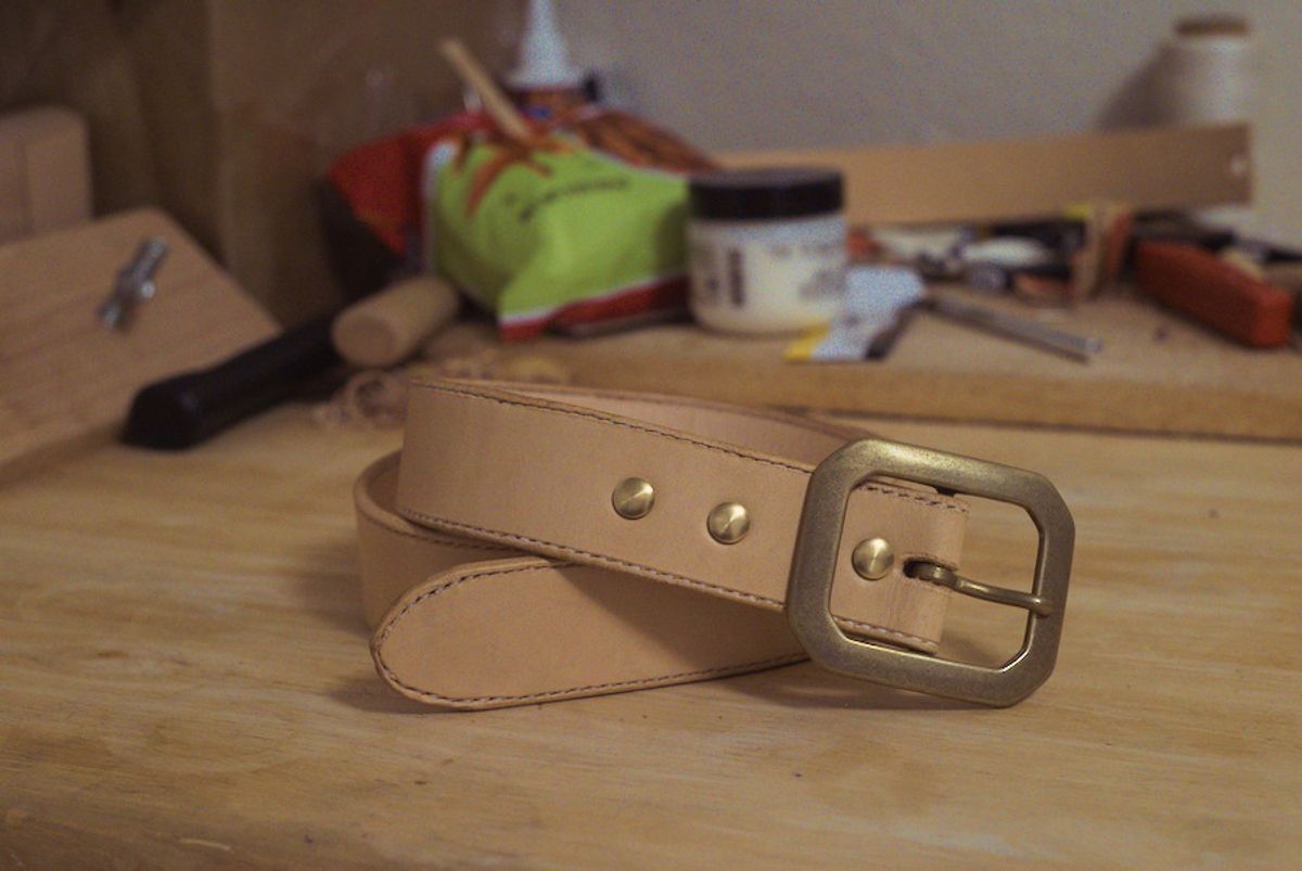 Photo by film_raine on October 1, 2025 of the Self-Made Belt in Hermann Oak Natural Veg Tan.