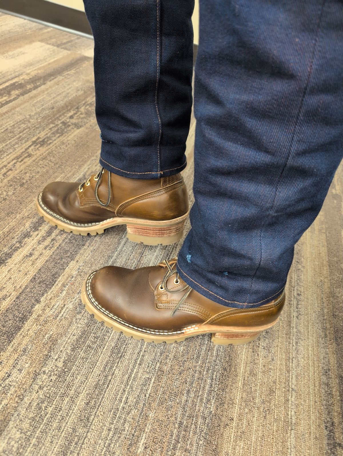 Photo by film_raine on January 6, 2026 of the Nicks Urban Logger in Shackleton Cognac.