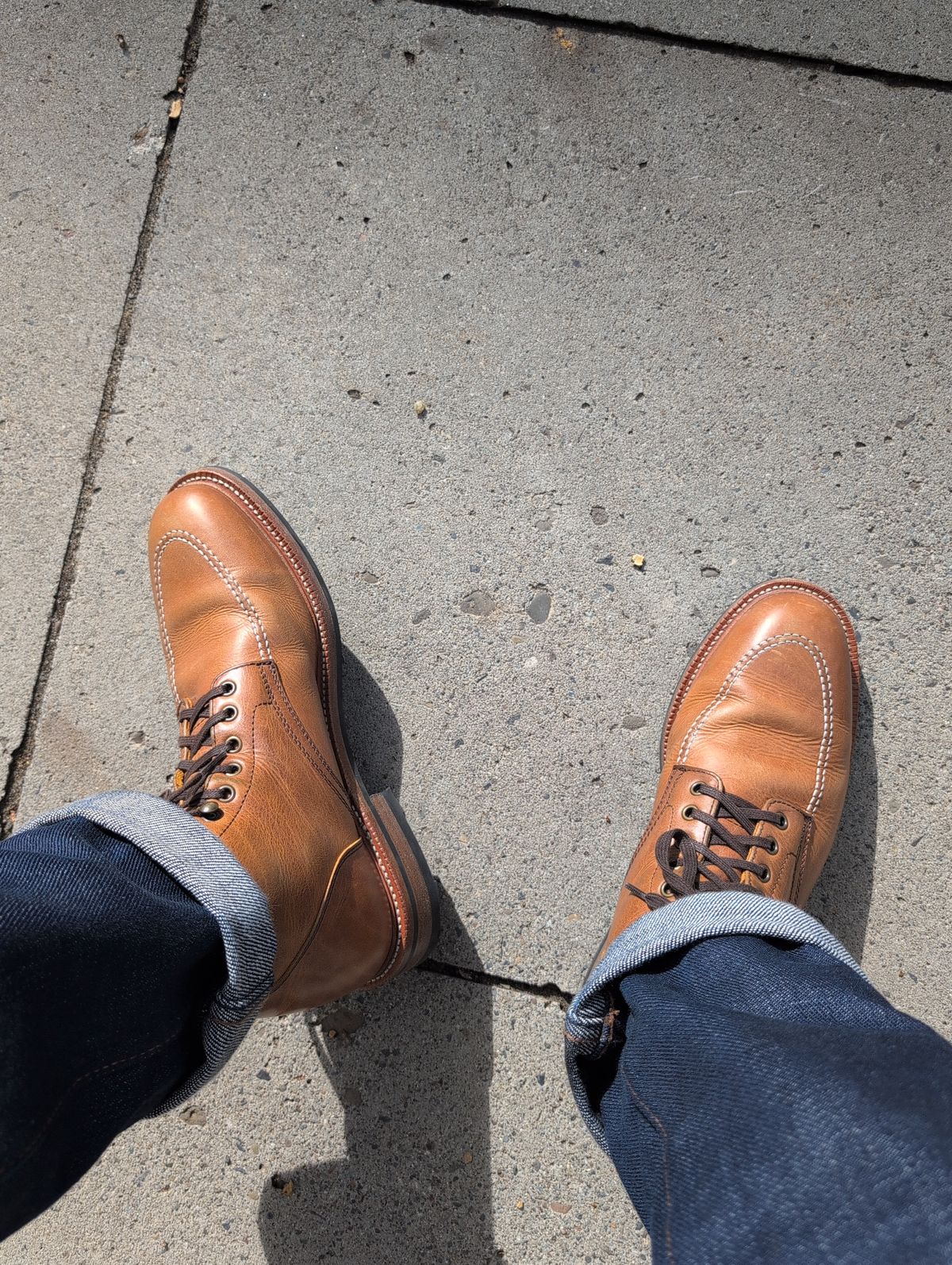 Photo by film_raine on September 30, 2025 of the Parkhurst The Niagara in Parkhurst / Natural Veg Re-Tan.